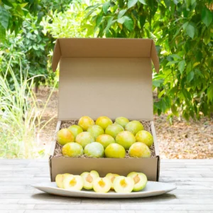 Wholesale Organic Emerald Beaut Plums